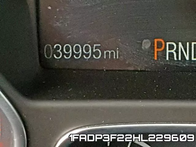 1FADP3F22HL229609
