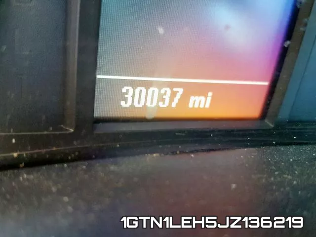 1GTN1LEH5JZ136219_8.webp