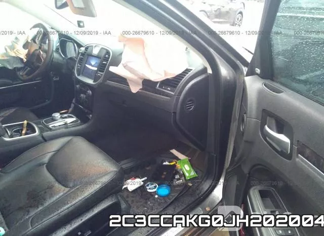 2C3CCAKG0JH202004_5.webp