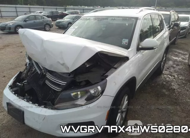 WVGRV7AX4HW502804_2.webp