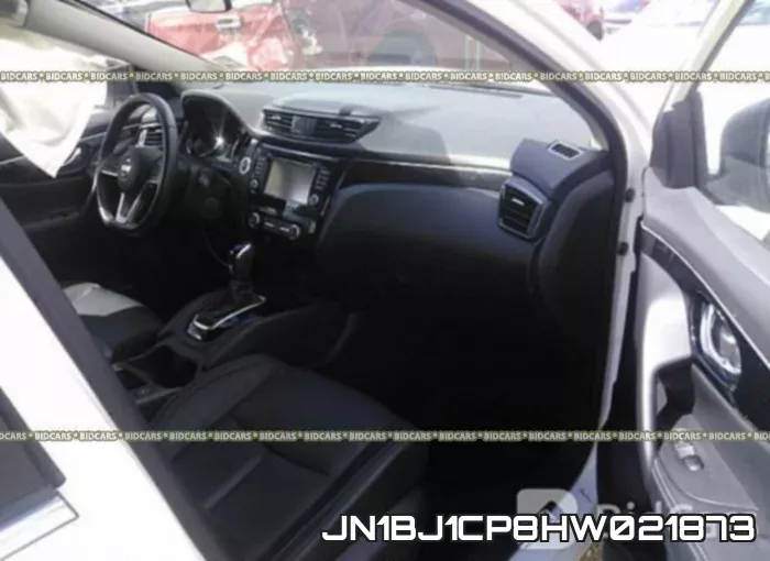 JN1BJ1CP8HW021873_5.webp