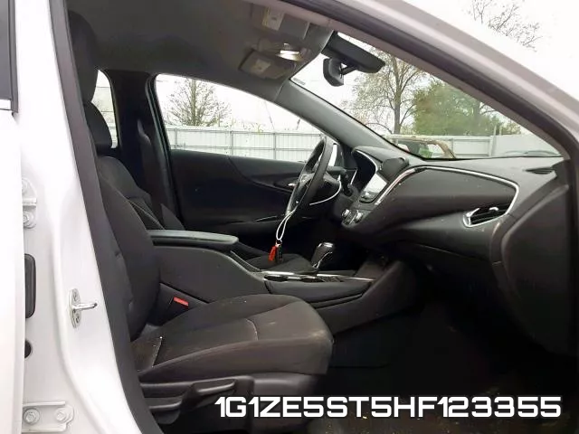 1G1ZE5ST5HF123355_5.webp