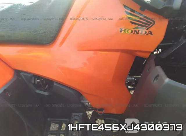 1HFTE456XJ4300373_8.webp