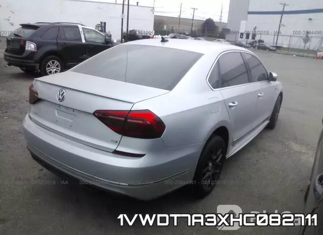 1VWDT7A3XHC082711