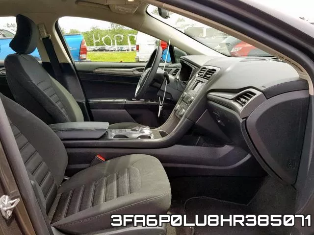 3FA6P0LU8HR385071