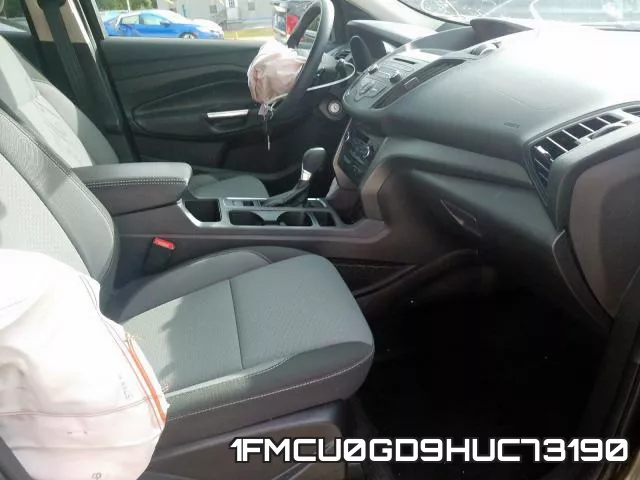 1FMCU0GD9HUC73190_5.webp