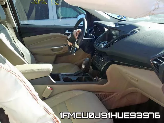 1FMCU0J91HUE93976_5.webp