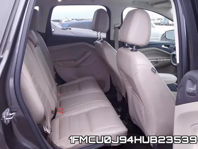1FMCU0J94HUB23539_6.webp