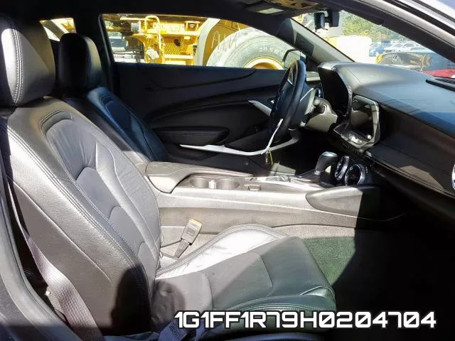 1G1FF1R79H0204704_5.webp