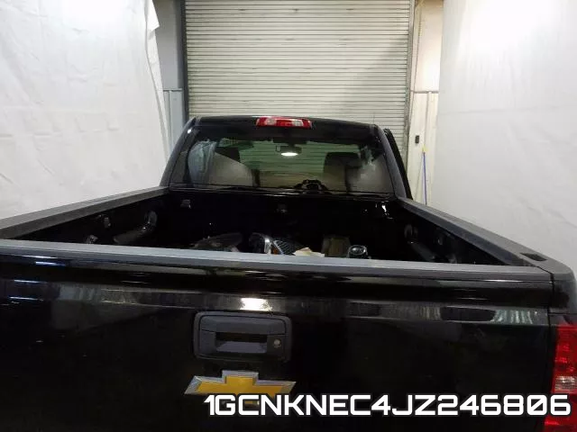 1GCNKNEC4JZ246806_6.webp