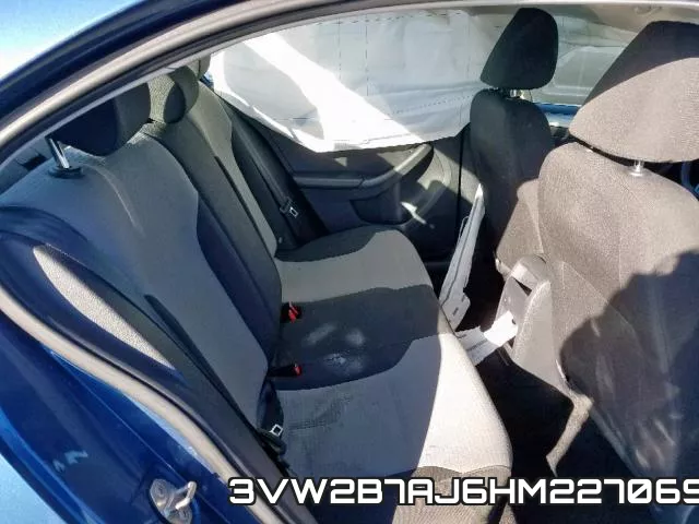 3VW2B7AJ6HM227069