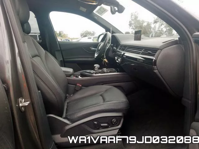 WA1VAAF79JD032088_5.webp