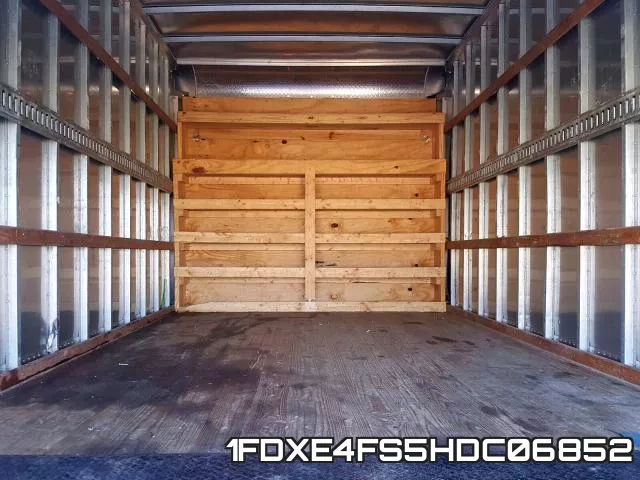 1FDXE4FS5HDC06852_6.webp