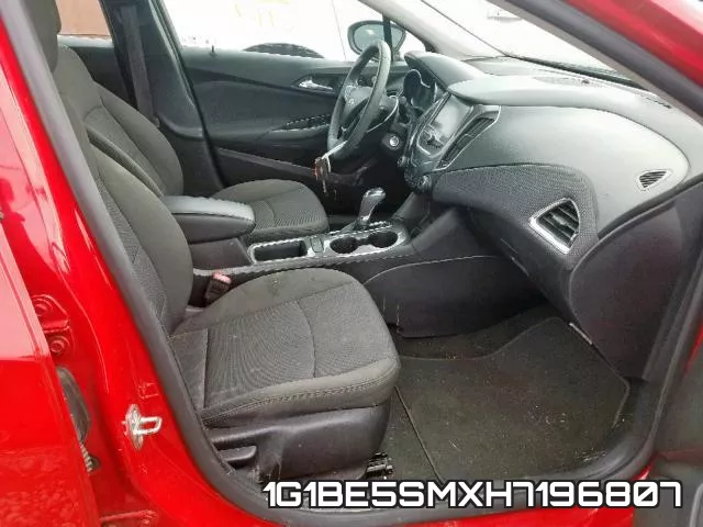 1G1BE5SMXH7196807_5.webp