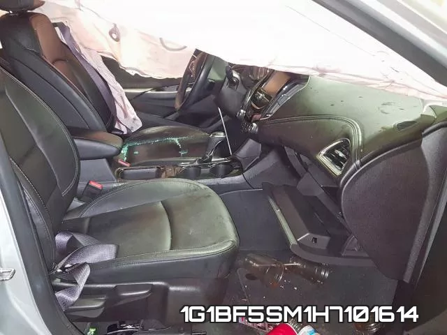 1G1BF5SM1H7101614_5.webp