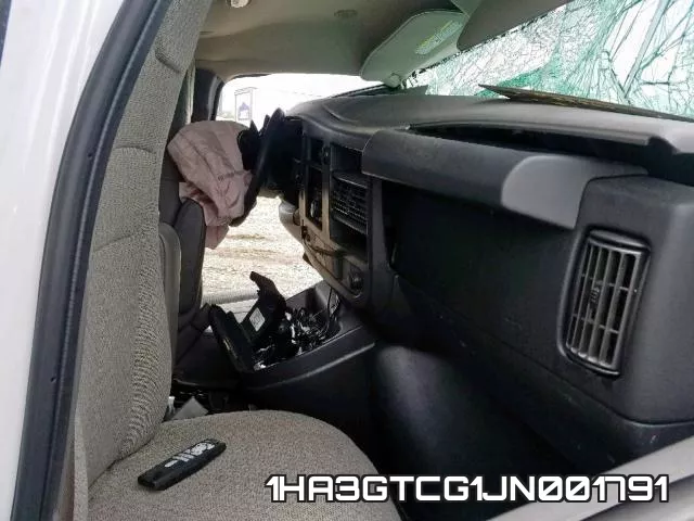 1HA3GTCG1JN001791_5.webp