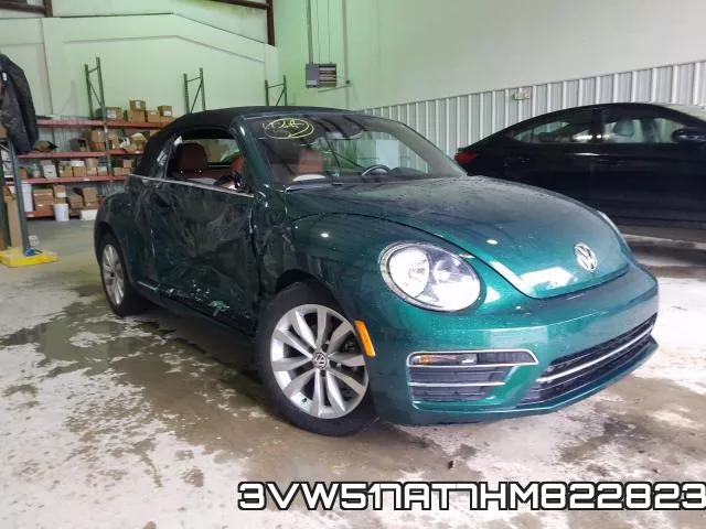 3VW517AT7HM822823_1.webp