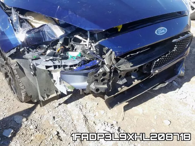 1FADP3L9XHL208718_9.webp