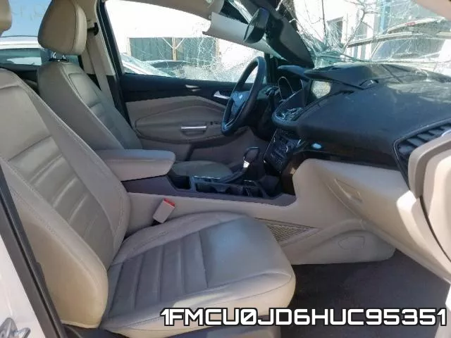 1FMCU0JD6HUC95351_5.webp