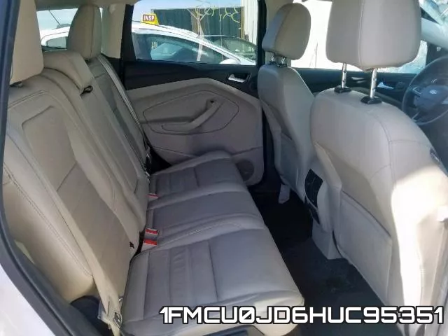 1FMCU0JD6HUC95351_6.webp