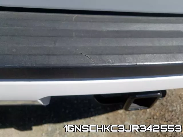 1GNSCHKC3JR342553_9.webp