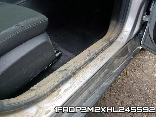 1FADP3M2XHL245592_9.webp