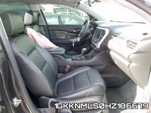1GKKNMLS0HZ186679_5.webp