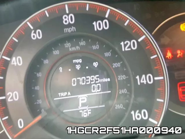 1HGCR2F51HA000940_8.webp