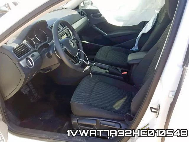 1VWAT7A32HC010548
