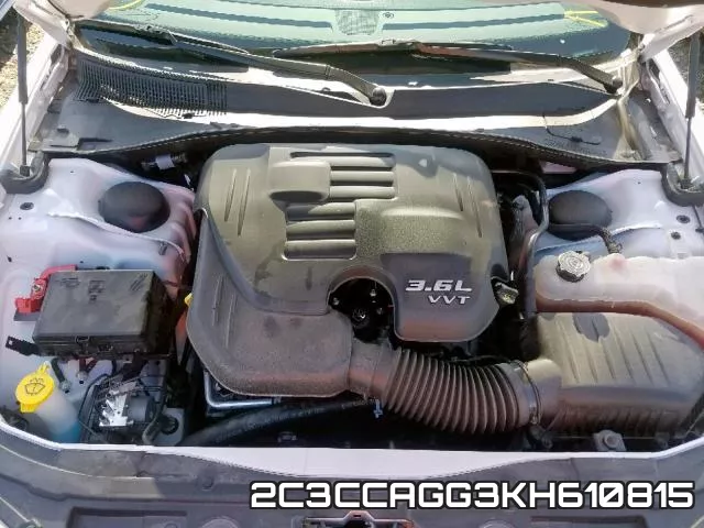 2C3CCAGG3KH610815_7.webp