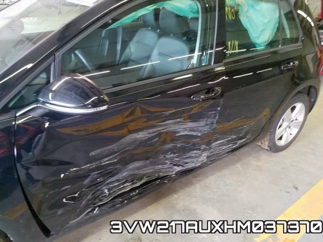 3VW217AUXHM037370_9.webp