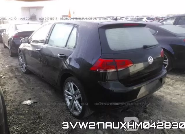 3VW217AUXHM042830_3.webp