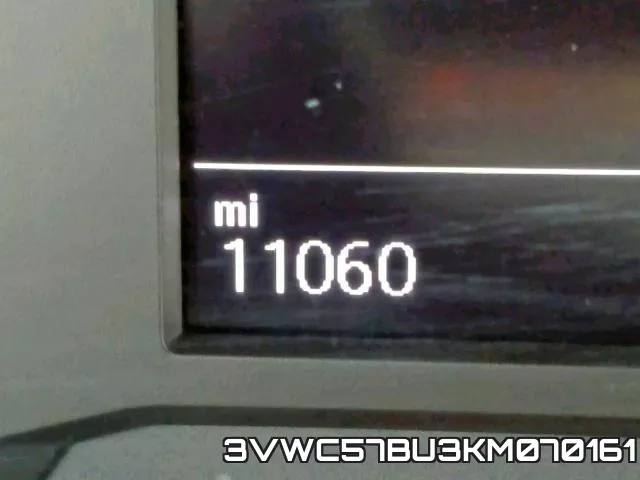 3VWC57BU3KM070161