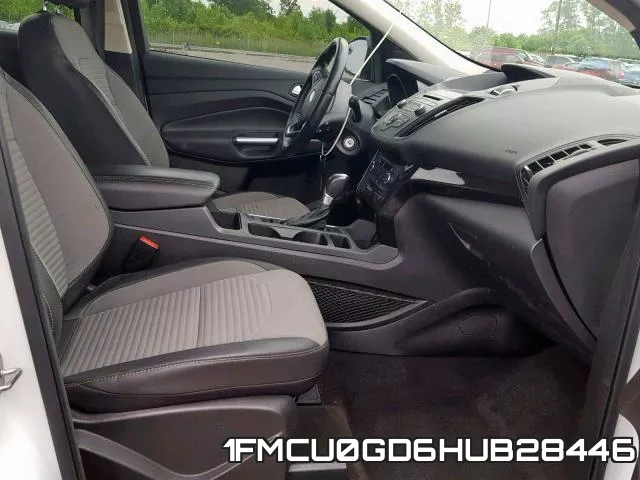 1FMCU0GD6HUB28446_5.webp