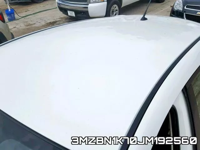 3MZBN1K70JM192560_9.webp