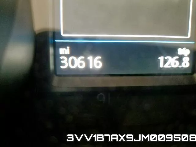 3VV1B7AX9JM009508_8.webp