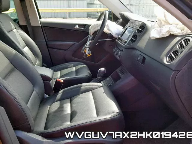 WVGUV7AX2HK019426_5.webp