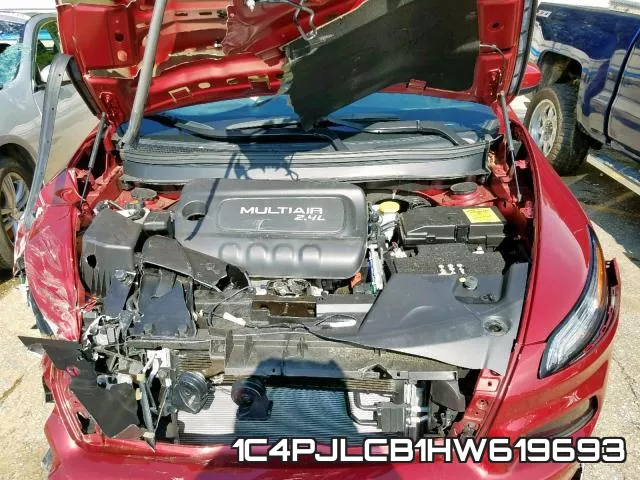 1C4PJLCB1HW619693_7.webp