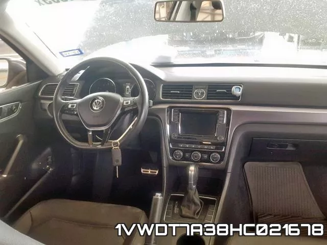 1VWDT7A38HC021678_9.webp