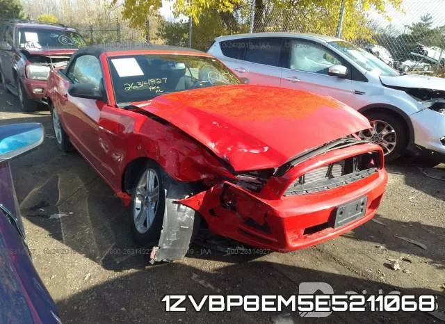 1ZVBP8EM5E5211068