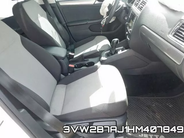 3VW2B7AJ1HM407849_5.webp