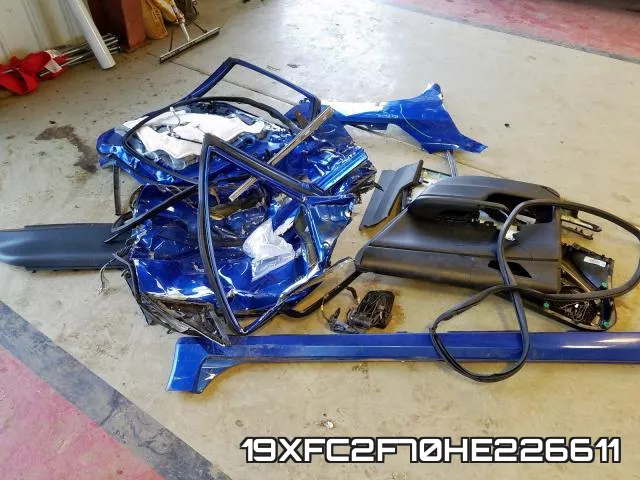 19XFC2F70HE226611_9.webp