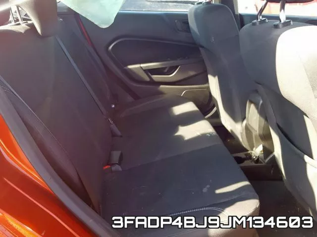 3FADP4BJ9JM134603_6.webp