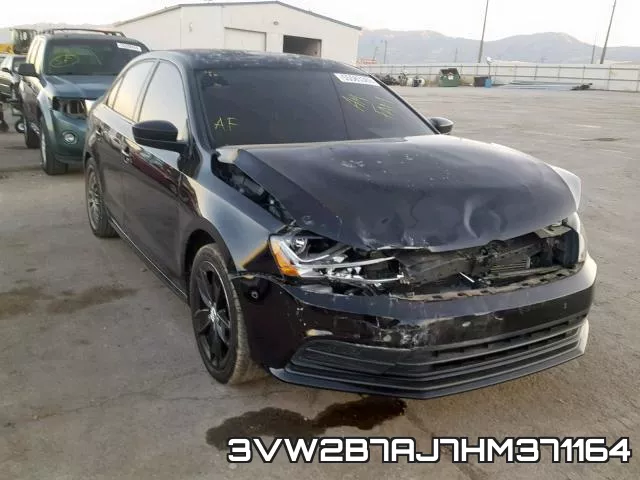 3VW2B7AJ7HM371164_9.webp