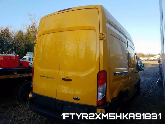 1FTYR2XM5HKA91831_4.webp