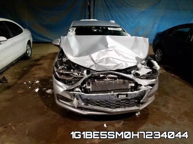 1G1BE5SM0H7234044_9.webp
