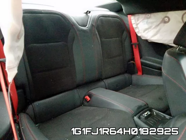 1G1FJ1R64H0182925_6.webp