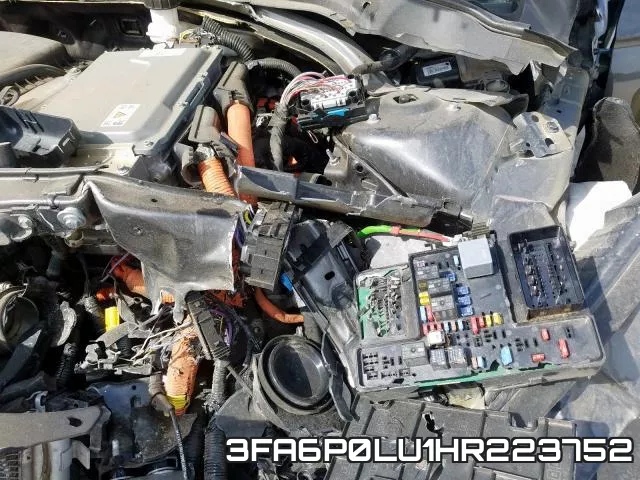 3FA6P0LU1HR223752_9.webp