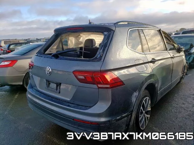 3VV3B7AX7KM066185_4.webp