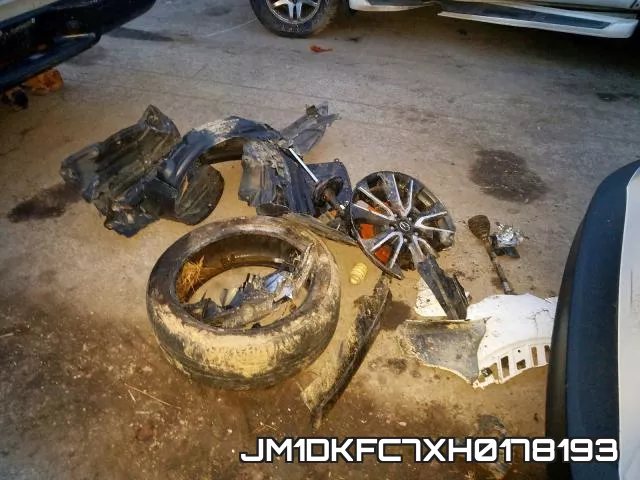 JM1DKFC7XH0178193_9.webp